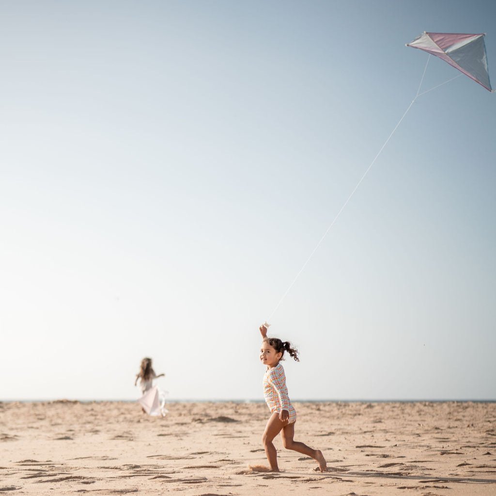 Kirra kite - yellow stripe